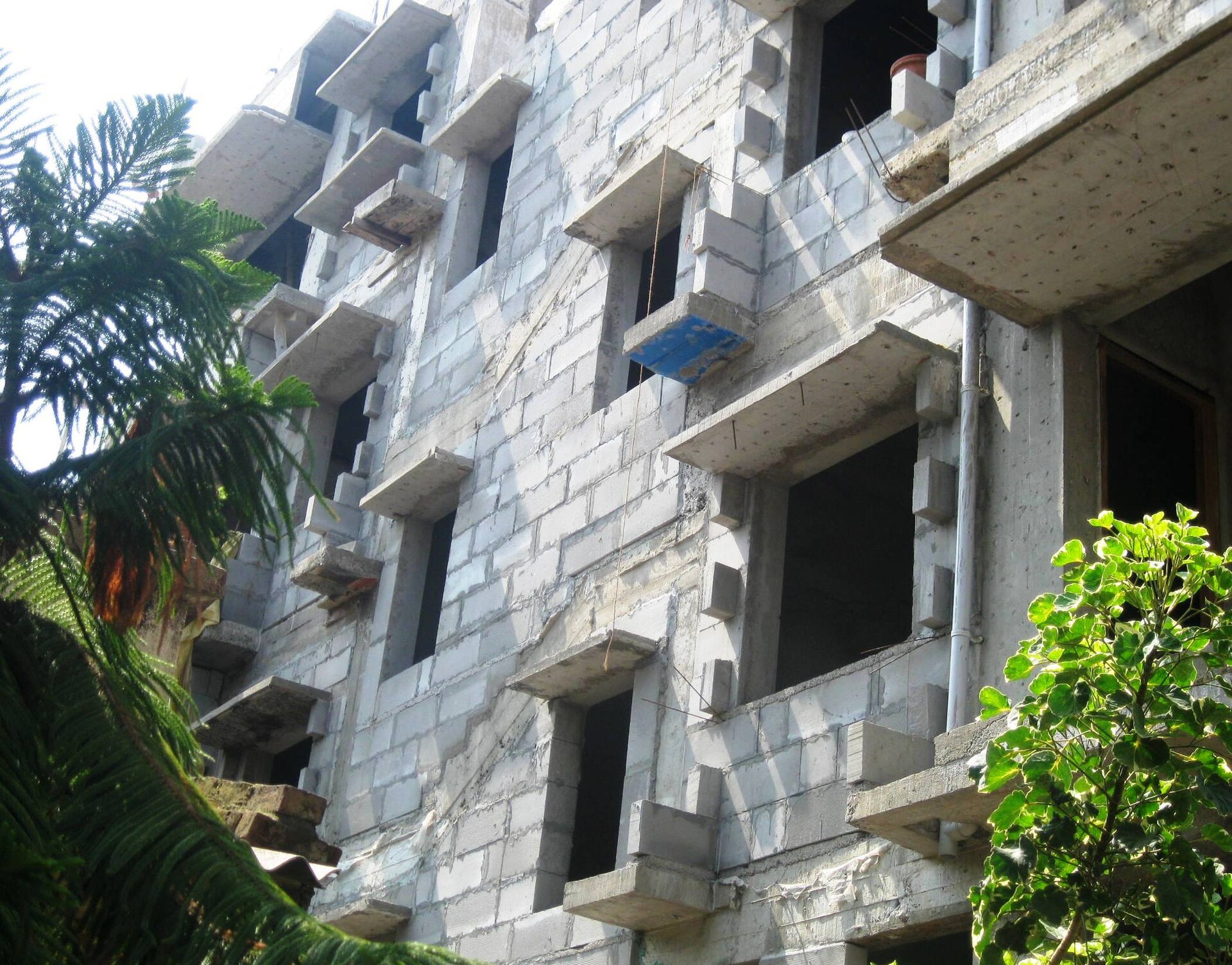 CR Pavours interlocking paver blocks